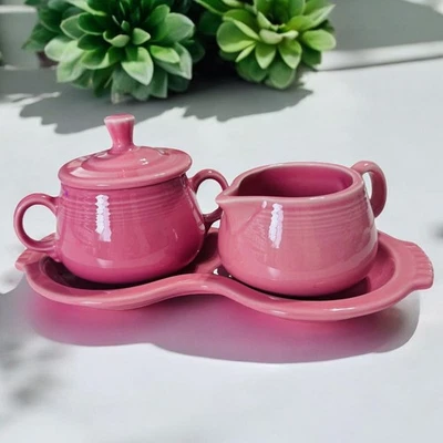 Juego de crema y azucarero Fiesta ROSE con bandeja Homer Laughlin 4 piezas Foto 1 de 4