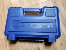 SMITH & WESSON FACTORY Case Model 637 Revolver + Key