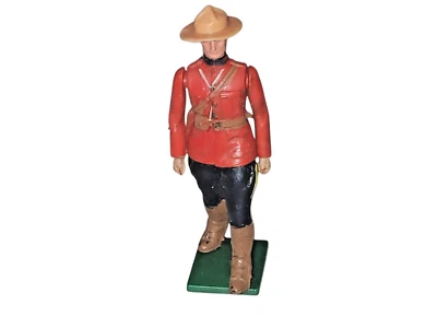 De colección GRAN Bretaña Real Canadiense Mountie Marching Trooper Police 54 mm 1:32 Foto 1 de 4