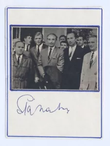 Legendärer englischer Fußballspieler Sir STANLEY MATTHEWS handsignierte Vintage Karte - Bild 1 von 2