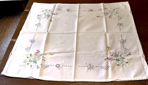 Vtg Tablecloth Hand Embroidered Flowers 30" Sq Scalloped Border  - Picture 1 of 7
