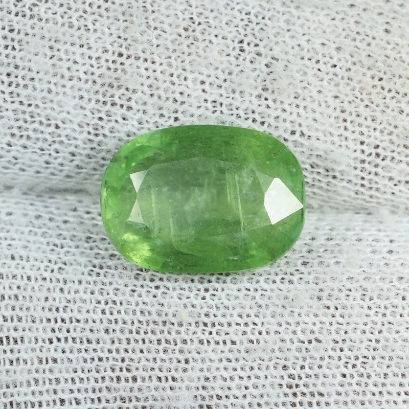 5,84 ct Certificado GCI" TOP BRILLANTE ULTRA RARO CIANITA VERDE NATURAL C Vdo 8946 Foto 1 de 3