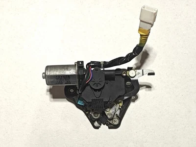 PESTILLO ACTUADOR BLOQUEO MALETERO TRASERO LEXUS GS300 GS350 2006-2011 OEM USADO 646450-50020 Foto 1 de 4