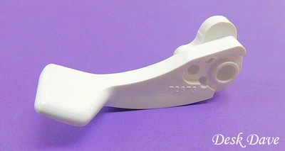 Elevador de barra prensatelas, 79025, SINGER HUSQVARNA VIKING WHITE Serger modelos a continuación: Foto 1 de 4