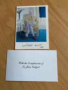 JOHN GEILGUD ORIGINAL SIGNED POSTCARD WITH COMPLIMENTS SLIP - Picture 1 of 3