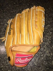Rawlings 9 1/2” RBG36JR Mark McGwire RH glove - Picture 1 of 5