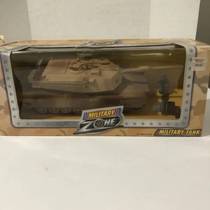2004 New -Ray 1:32 Scale Military M1A2 Abrams Main Battle Tank With Soldier - Picture 1 of 15