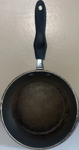 Padella antiaderente Wear Ever Taste of Home 8 pollici - Foto 1 di 8