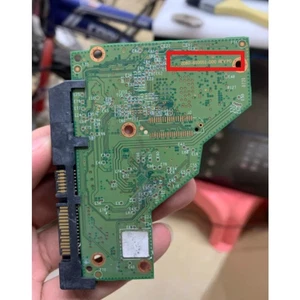 WD WD40EFPX-68C6CN0 (810051-200 01) 2060-810051-000 REV P0 4.0TB Sata 3.5" PCB - Picture 1 of 2