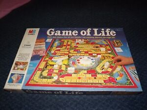 1978 GAME OF LIFE SKILL AND CHANCE FOR ALL THE FAMILY BY MB GAMES