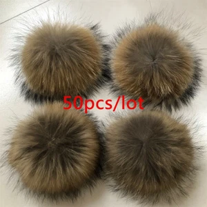 50 piezas/lote -6" Bola de pompón de piel de mapache real marrón natural con botón hágalo usted mismo sombrero - Imagen 1 de 2