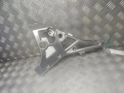 Soporte de suspensión de estriba lateral derecha Yamaha FJ1200 A ABS 4CR  Foto 1 de 4