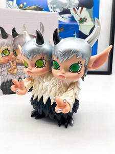 Molly 2 Headed soft vinyl figure Pop Mart x Kenny Wong 2021 MIB - Imagen 1 de 12