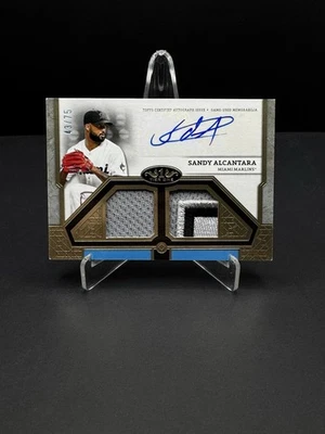 Reliquias dobles autografiadas Topps Tier One 2024 Sandy Alcantara #T1AR-SA/75 AU, MEM Foto 1 de 4