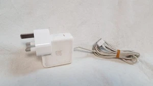 Apple a1436 Genuine Original 45W Magsafe 2 Power Supply & UK Plug - Picture 1 of 10