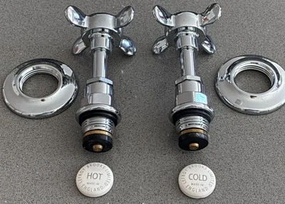 "Par de cabezales mono Lefroy Brooks 1900 de 1/2"" (LB-1220) con cortes y tapas de cerámica" Foto 1 de 4