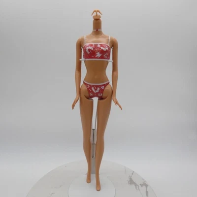 Muñeca Barbie Moda Fiebre Cuerpo Ombligo Moldeado Traje de Baño Tacón Pies Mattel 2000 Foto 1 de 4