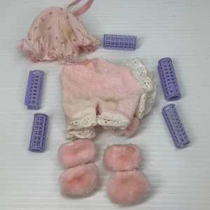 Vintage 1983 G1 MLP Pony Wear Sweet Dreams Outfit Pyjamas Curlers Near Complete - Picture 1 of 13
