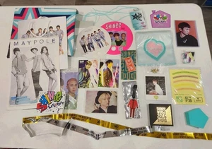 Enorme LOTE de Mercancías SHINee Onew Jonghyun Key Minho Taemin Importación Oficial K-Pop - Imagen 1 de 13