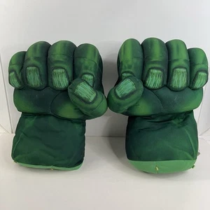 2008 Hasbro Marvel Incredible HULK Smash Hands Fists Gloves with Sounds - Picture 1 of 8