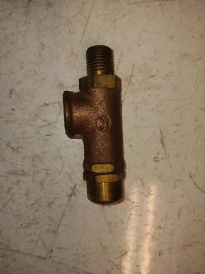 Side Port Pressure Relief Valve 1/4"x1/4" NPT Safety Valve has 62 on top - Image 1 of 2