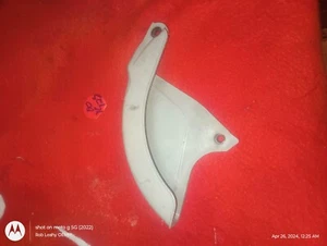 2000 Yamaha YZ 125 Rear Brake Disc Guard - Picture 1 of 3