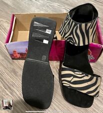 San Miguel Womens Sandals Zebra Black & Tan Sz 6 New In Box Perfect!