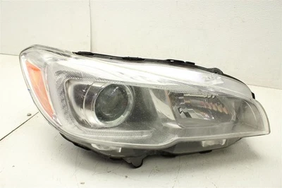 Faro derecho Subaru WRX 2015 *pestañas dañadas* 15-17 Foto 1 de 4