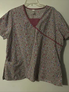 Women’s 1x Hearts Scrub Top - Picture 1 of 4