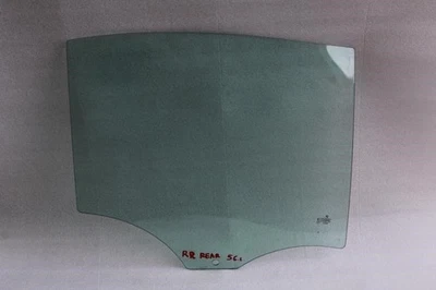 BMW 328i 2008 sedán lado derecho del pasajero puerta trasera ventana de vidrio Foto 1 de 4