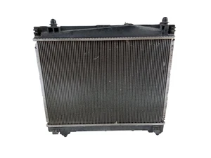 Wasser Kühler Für Toyota Yaris Serie (17>20) 164000Q040 Benzin 1.0 - Picture 1 of 5