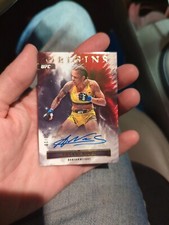 2023 UFC Chronicles Amanda Nunes Origins Auto GOLD /10 Bookend