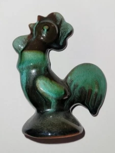 Vintage BLUE MOUNTAIN Pottery Green Drip COCKERELL Rooster FIGURINE - Picture 1 of 3