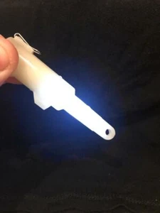 DEEP DROP UNDERWATER FLASHING LED LURE - FISHING & DIVING - Picture 1 of 3