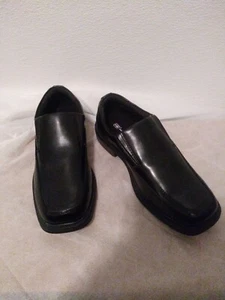 Hunter's Bay Shoe - Picture 1 of 3