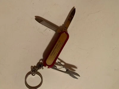  SMALL ADVERTISING POCKET KNIFE  ONE BLADE ONE NAIL FILE AND ONE SCISSORS NICE - Image 1 of 4