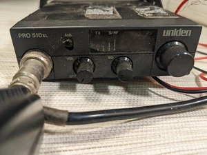 Uniden PRO 510XL 40 Channel CB Radio w/ Microphone & Mounting Bracket - Zdjęcie 1 z 5