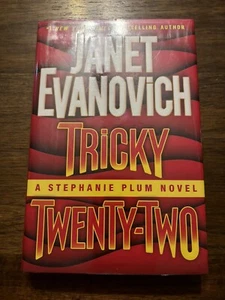 SIGNED Tricky Twenty-Two By Janet Evanovich 1st Edition 1st Printing 2015 HCDJ - Picture 1 of 12
