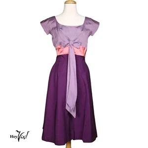 Vestido Vintage Ajuste y Acampanado Rosa Púrpura con Lazo Junior Primera Moda Talla 13 - Hey Viv - Imagen 1 de 10