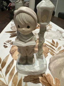 Precious Moments E-2353 "O Come All Ye Faithful" Statuina Natale Nuova - Foto 1 di 4