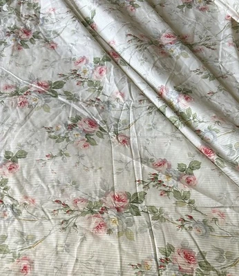 Ralph Lauren Black Label King Size Meadow Way Rose Floral Duvet Cover - Image 1 of 4