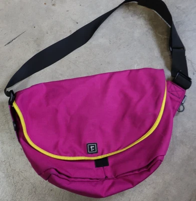 Rickshaw Bagworks Bolso Mensajero Laptop Bandolera Púrpura/Rosa Viajero Foto 1 de 4