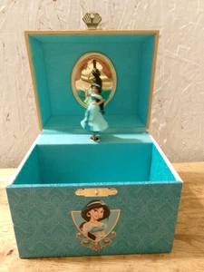 Disney Princess Jasmine jewelry box plays "a whole new world" - Picture 1 of 8