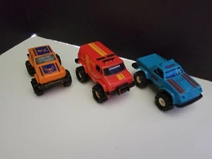 Lotto auto vintage McDonalds Schaper Stomper 4x4 camion blu furgone rosso arancione - Foto 1 di 9