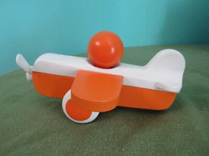 Hape Holding AG Made Switzerland Wood Orange Toy Airplane Hallwilerweg 2 Plane - Bild 1 von 7