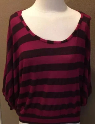 Top Jersey Splendid M Negro y Vino Cuello Redondo con Manga Abullonada Reunida Foto 1 de 4