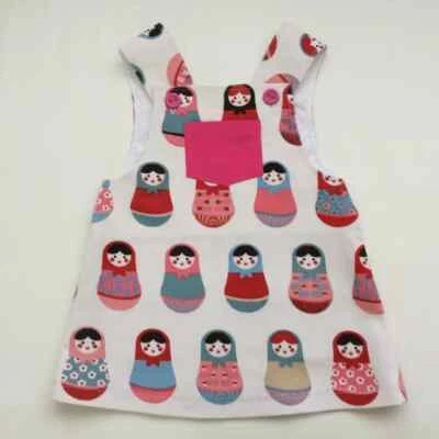 Vestido Delantal Hecho a Mano Niñas Talla 1 Pana Babushka Muñeca Rusa Nuevo con Etiquetas Foto 1 de 4