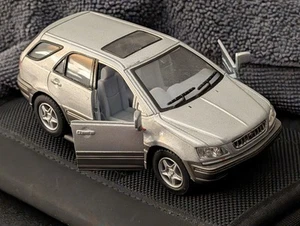 BOLD LEXUS RX 300 SUV FRNT DRS OPEN SUN ROOF 1:36 SCALE LEFT SIDE STEERING NWT - Picture 1 of 16