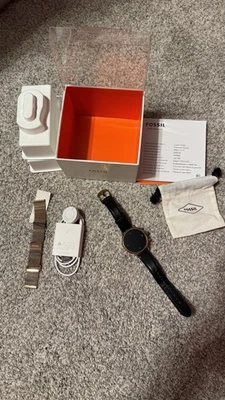 Fossil Women's Smart Watch DW7F1 (leather band plus with extra gold band) - Image 1 of 3