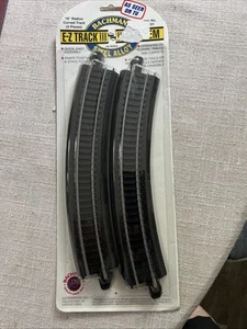 Bachmann EZ-Track ~ 18" Radius Curved ~ HO Scale ~ 4 Pieces ~ 44401   NIP   KEN - Picture 1 of 2
